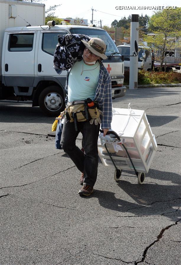 JAPAN-KUMAMOTO-EARTHQUAKE-AFTERMATH