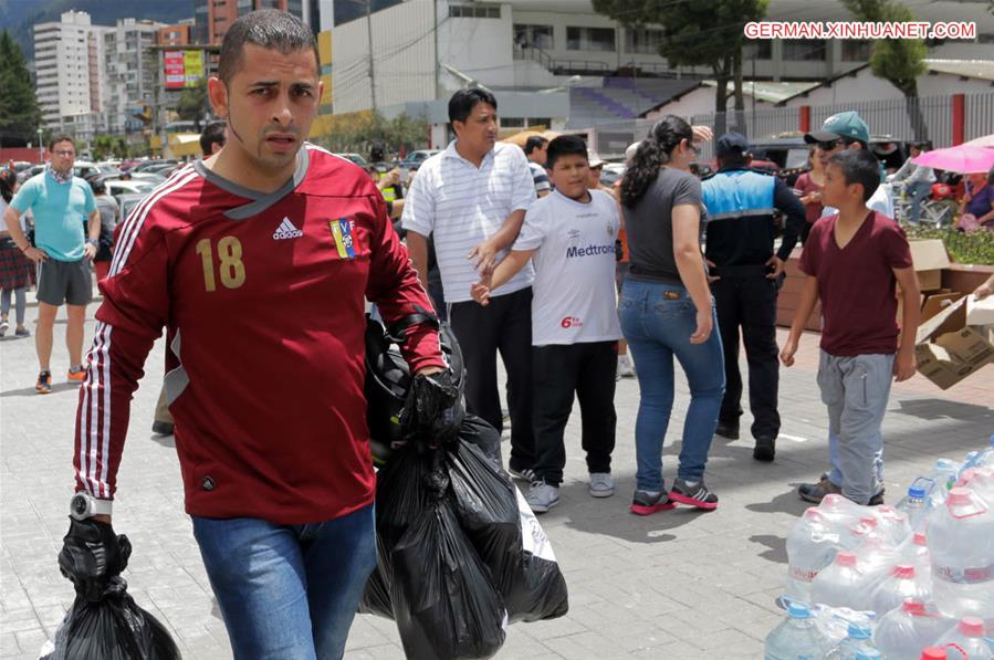 ECUADOR-QUITO-EARTHQUAKE