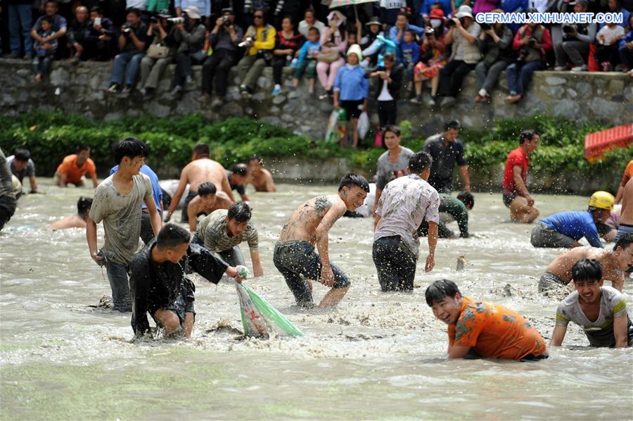 CHINA-GUIZHOU-MIAO ETHNIC GROUP-FISH-CATCHING CONTEST (CN) 