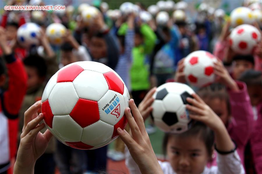 #CHINA-SHANDONG-ZAOZHUANG-KINDERGARTEN-FOOTBALL CLASS(CN)