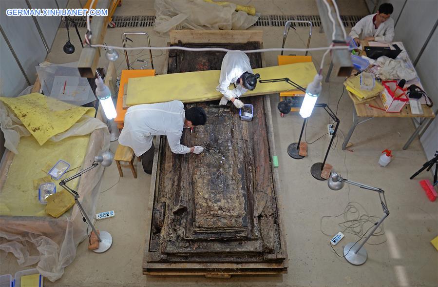 CHINA-BEIJING-MARQUIS OF HAIHUN-TOMB-CLEANING UP (CN) 