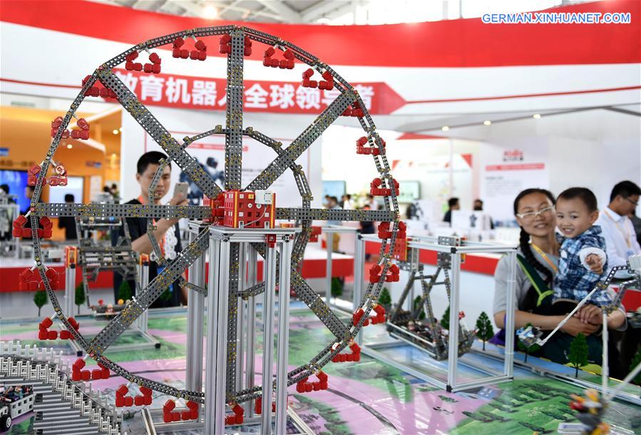 CHINA-LIAONING-EDUCATIONAL EQUIPMENT TRADE SHOW (CN)