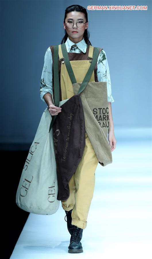 CHINA-BEIJING-FASHION WEEK-UNIVERSITY(CN)