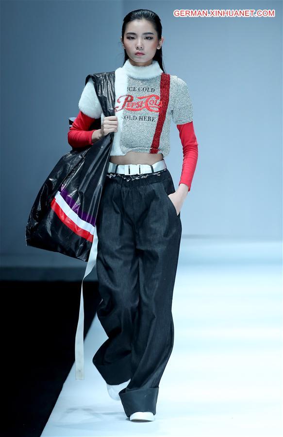 CHINA-BEIJING-FASHION WEEK-UNIVERSITY(CN)