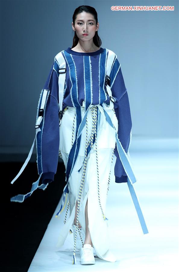 CHINA-BEIJING-FASHION WEEK-UNIVERSITY(CN)