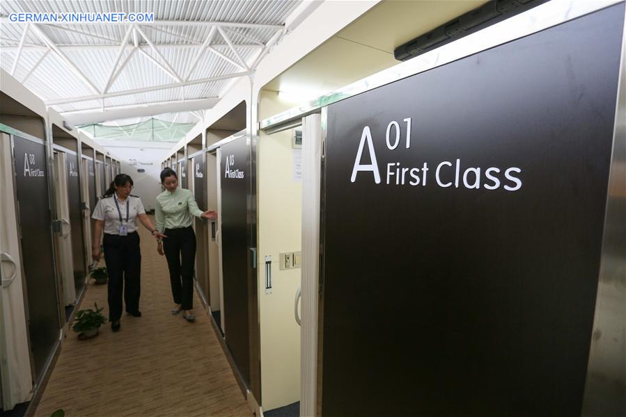 #CHINA-QINGDAO-AIRPORT-CAPSULE HOTEL (CN)