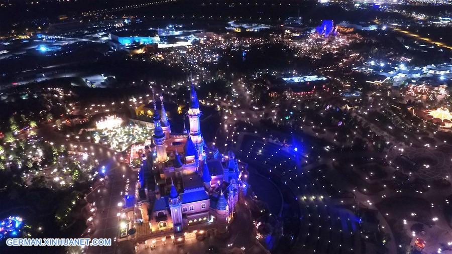 CHINA-SHANGHAI-DISNEYLAND (CN)