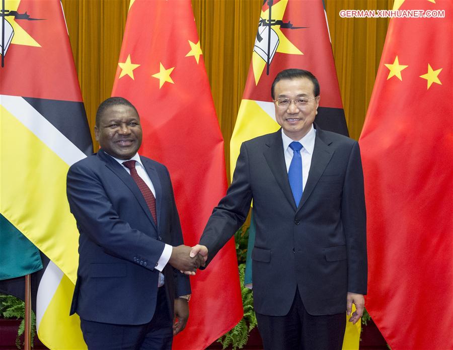 CHINA-BEIJING-LI KEQIANG-MOZAMBICAN PRESIDENT-MEETING (CN)