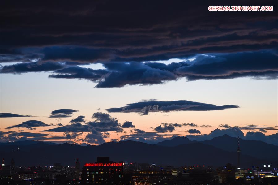 CHINA-BEIJING-SUNSET GLOW(CN)