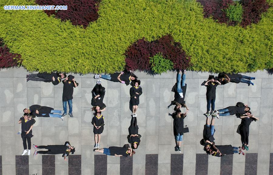 #CHINA-SHENYANG-GRADUATION PHOTO (CN)