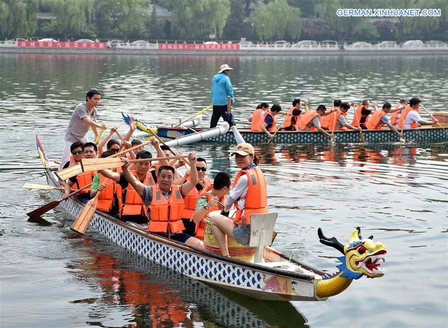 CHINA-BEIJING-DRAGON BOAT COMPETITION (CN)