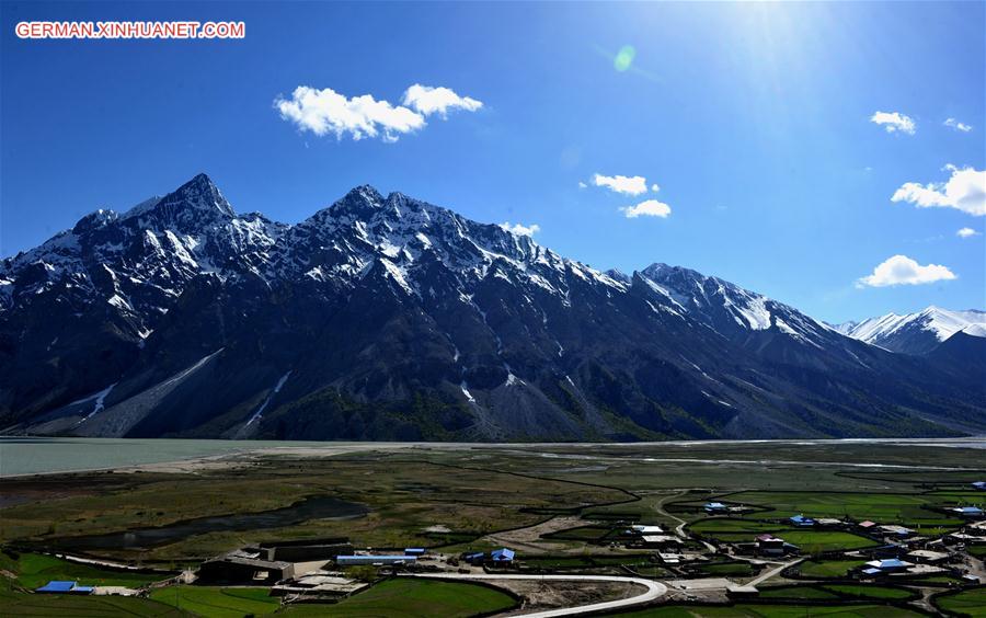 CHINA-TIBET-RANWU LAKE-SCENERY (CN)