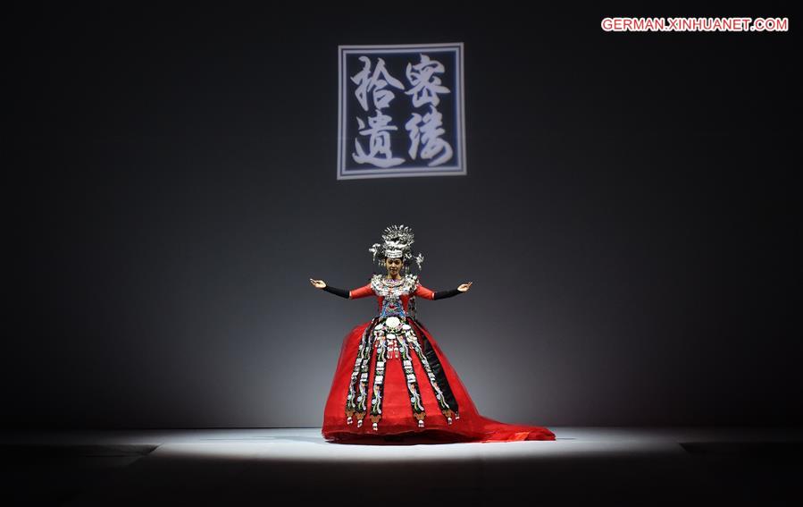 CHINA-BEIJING-FOLK COSTUME-SHOW (CN)