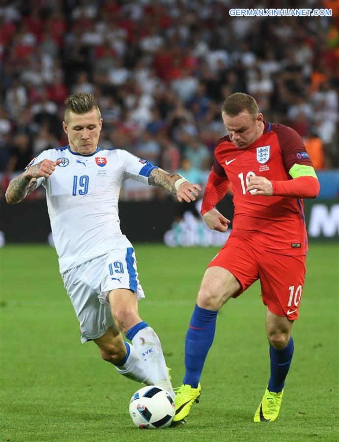 (SP)FRANCE-SAINT-ETIENNE-SOCCER-EURO 2016-GROUP B-ENGLAND VS SLOVAKIA