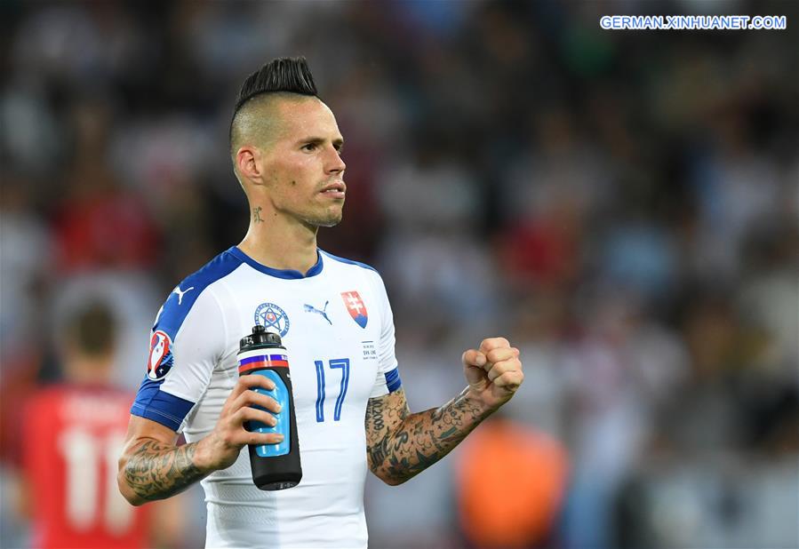 (SP)FRANCE-SAINT-ETIENNE-SOCCER-EURO 2016-GROUP B-ENGLAND VS SLOVAKIA