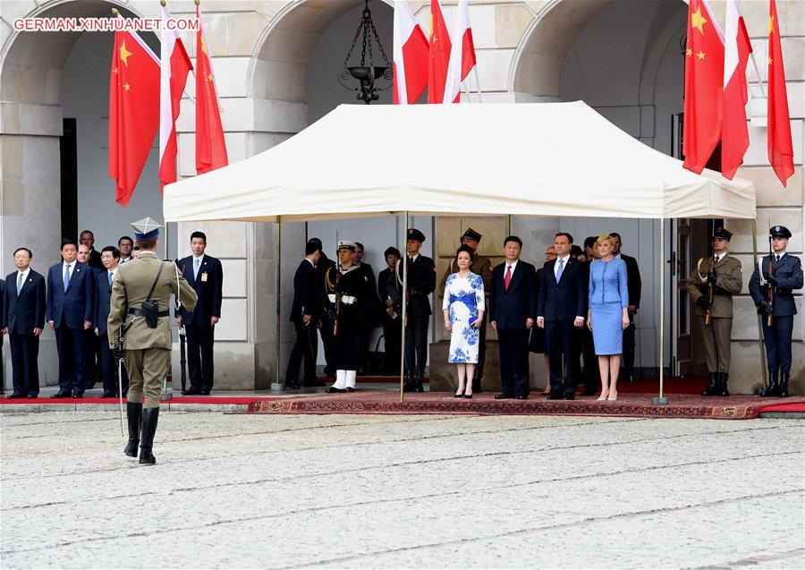 POLAND-WARSAW-CHINA-XI JINPING-WELCOMING CEREMONY