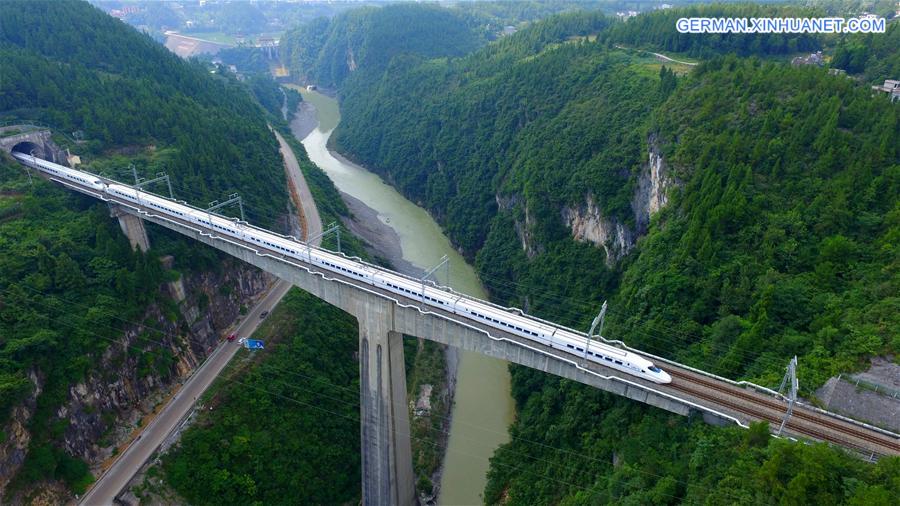 #CHINA-HUBEI-ENSHI-RAILROAD (CN) 