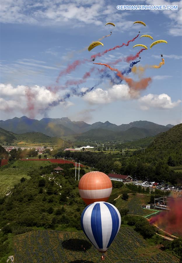 CHINA-BEIJING-BLOSSOMS-TOURISM (CN)