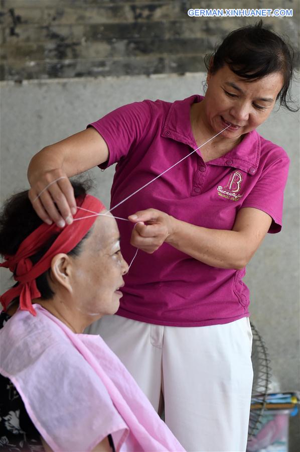 CHINA-NANNING-TRADITIONAL FACIALS(CN)