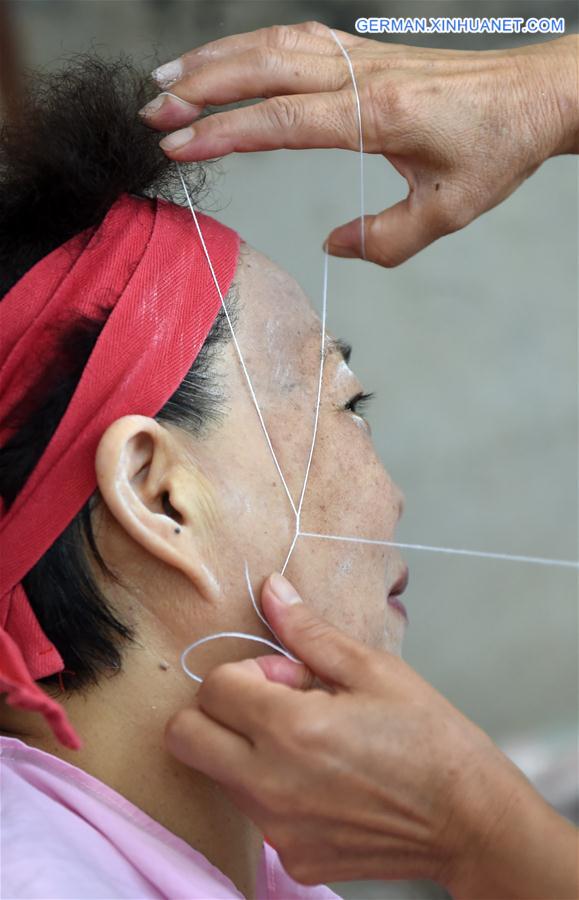 CHINA-NANNING-TRADITIONAL FACIALS(CN)