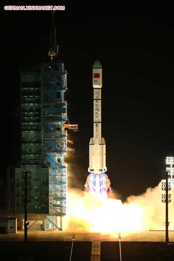 (XINHUAINSIGHT)CHINA-JIUQUAN-TIANGONG-2-LAUNCH (CN) 