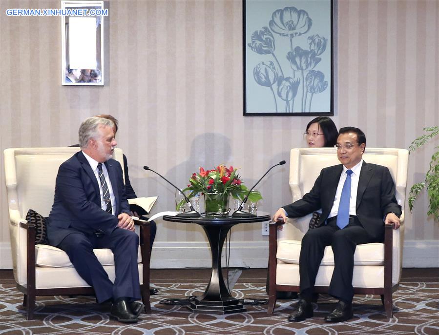 CANADA-MONTREAL-CHINESE PREMIER-MEETING