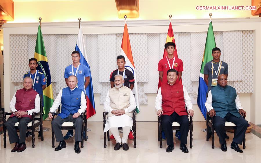 INDIA-GOA-BRICS-LEADERS-JUVENILE-FOOTBALL-CAPTAINS