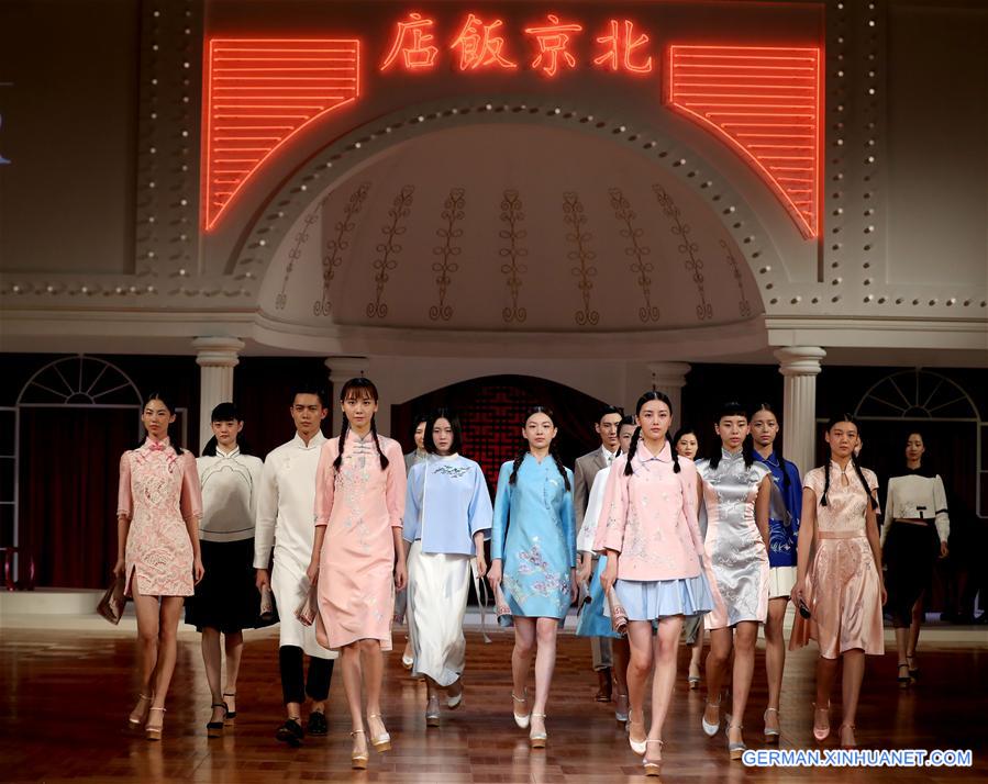 CHINA-BEIJING-FASHION WEEK (CN)