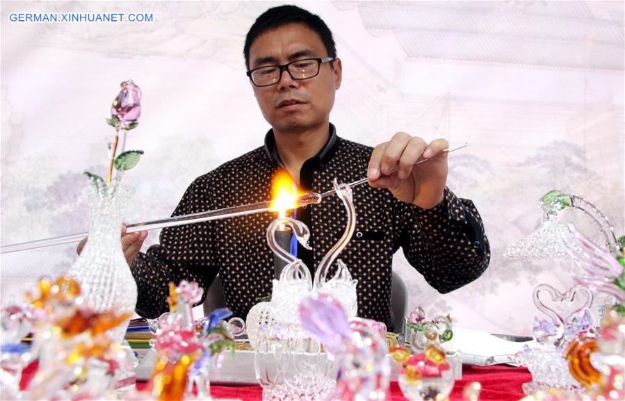 #CHINA-SUZHOU-FOLK ART-FESTIVAL (CN)