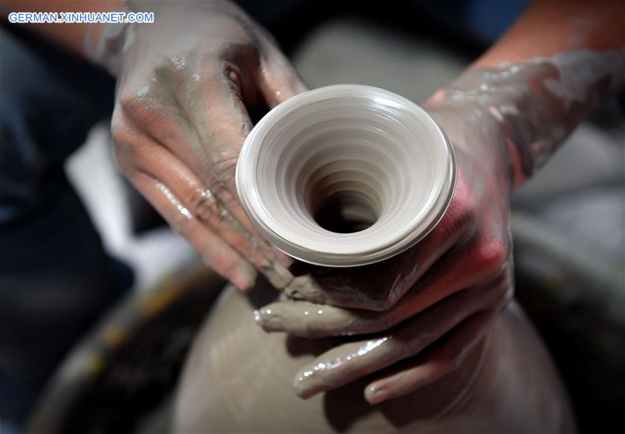 CHINA-HENAN-SHENHOU TOWN-JUN PORCELAIN (CN)