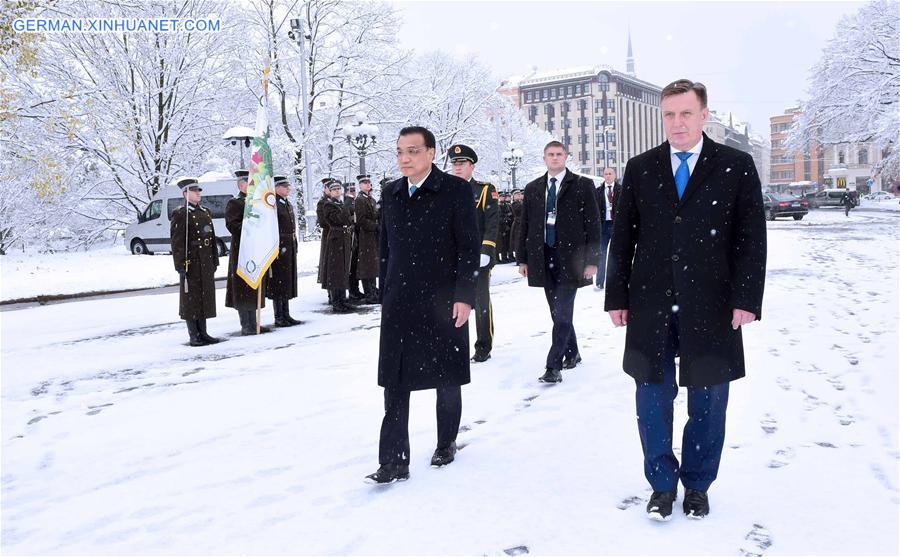 LATVIA-RIGA-LI KEQIANG-KUCINSKIS-TALKS