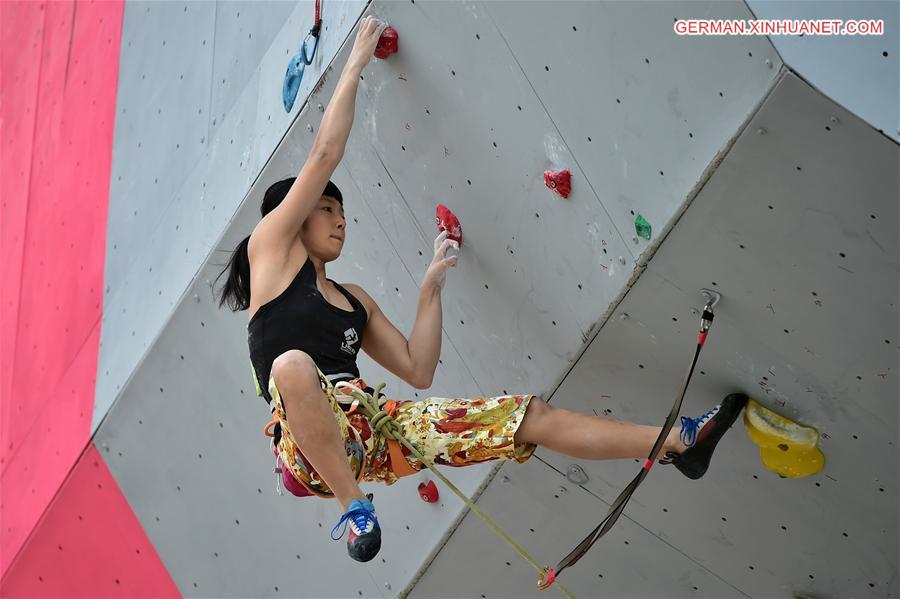(SP)CHINA-GUANGZHOU-CLIMBING-ASHIMA SHIRAISHI