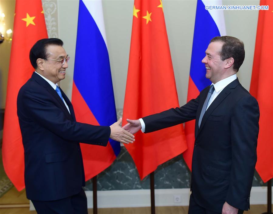 RUSSIA-CHINA-LI KEQIANG-MEDVEDEV-MEETING