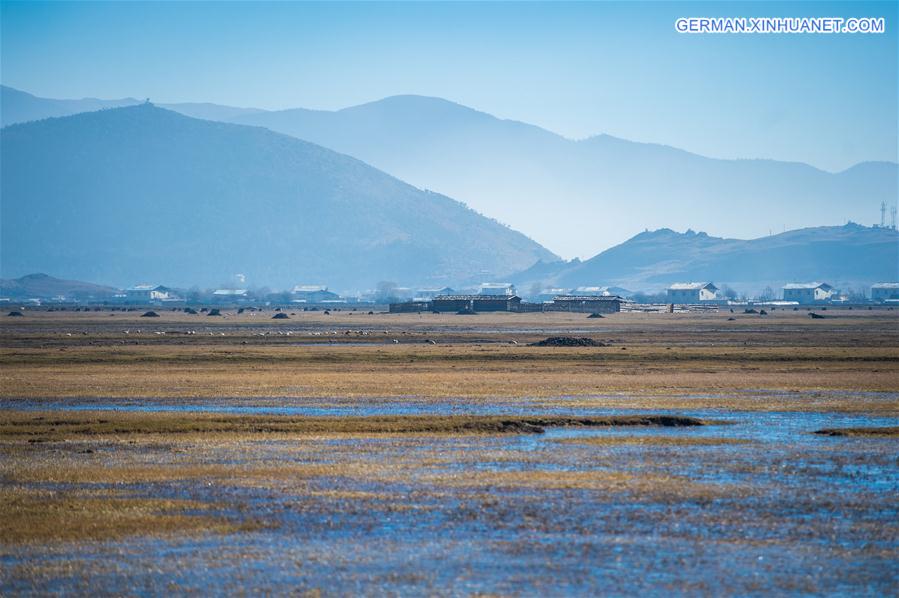 CHINA-SHANGRI-LA-NAPA LAKE-SCENERY (CN)