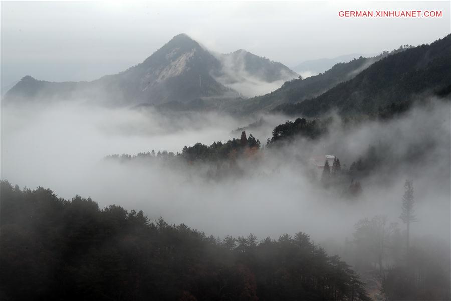 #CHINA-HUBEI-DABIE MOUNTAIN-CLOUDS (CN)