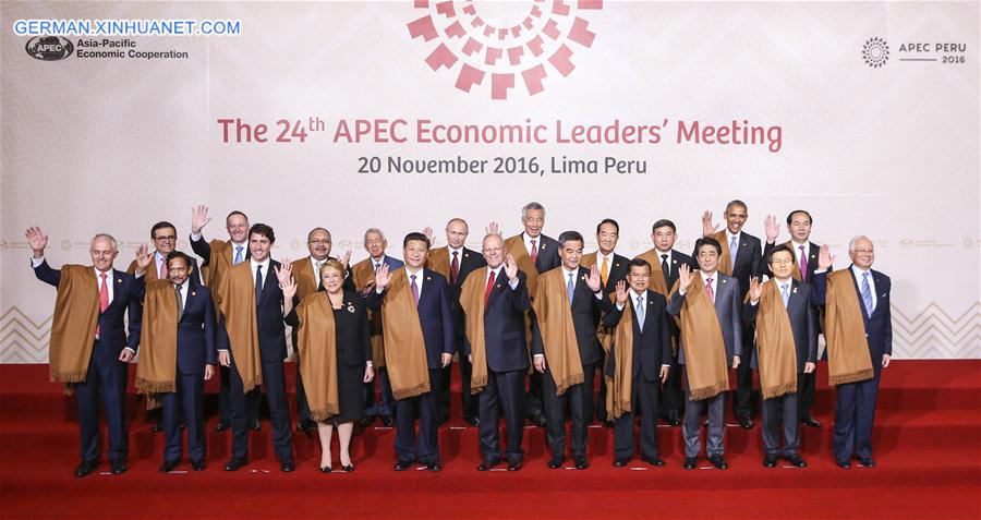 PERU-LIMA-CHINESE PRESIDENT-APEC-GROUP PHOTO