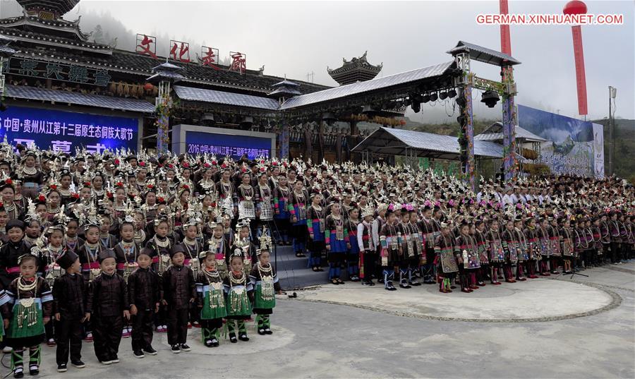 #CHINA-GUIZHOU-DONG-FOLK PERFORMANCE (CN) 