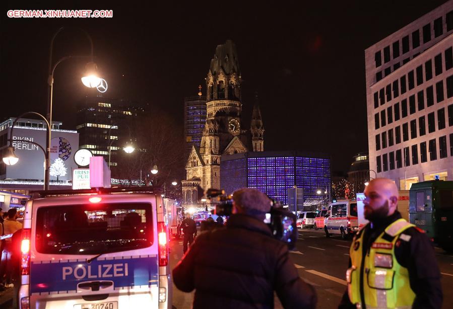 GERMANY-BERLIN-LORRY CRASH