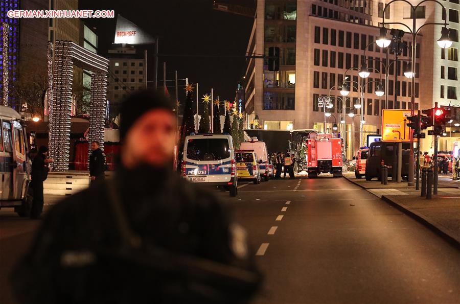 GERMANY-BERLIN-LORRY CRASH