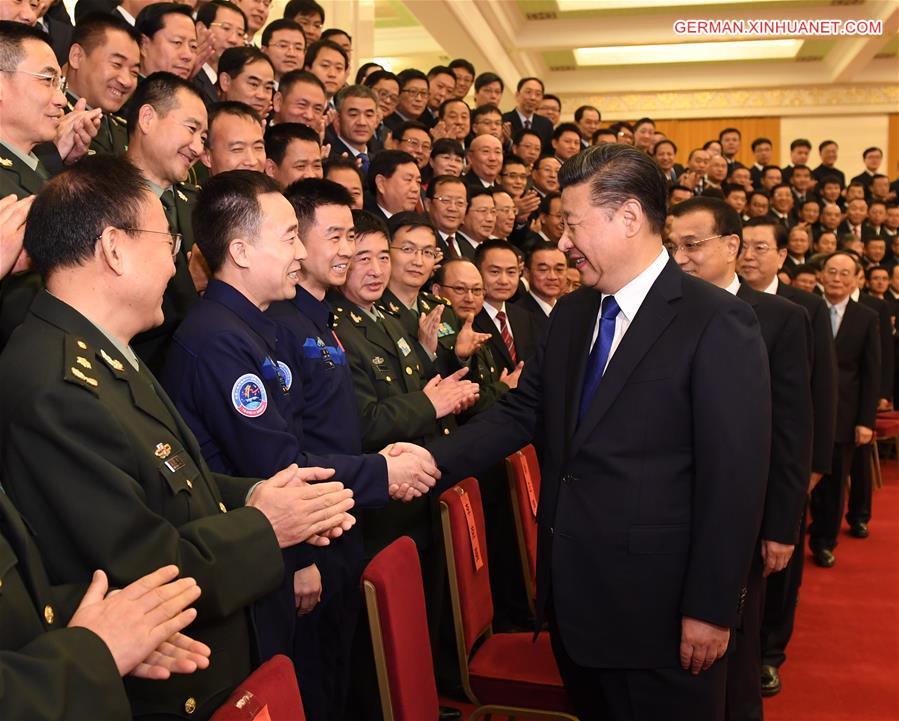 CHINA-BEIJING-XI JINPING-TIANGONG 2-SHENZHOU 11-MEETING(CN)