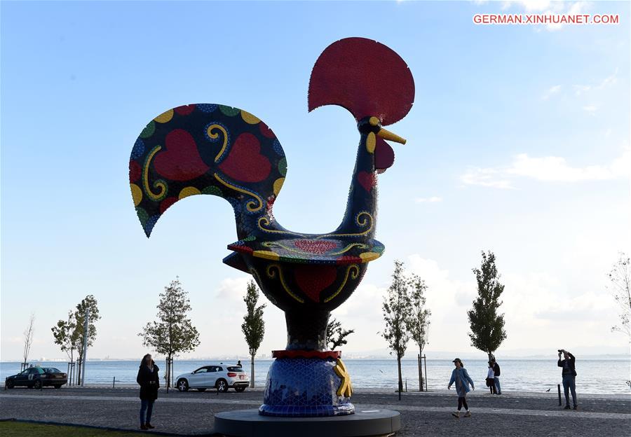 PORTUGAL-LISBON-BARCELOS ROOSTER-CHINA