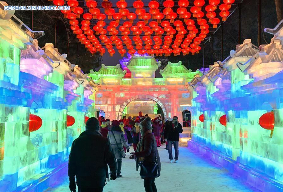 CHINA-HARBIN-ICE-LANTERN-SHOW(CN)