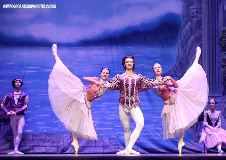 CHINA-BEIJING-RUSSIAN BALLET PERFORMANCE-"SWAN LAKE" (CN) 