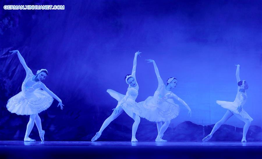 CHINA-BEIJING-RUSSIAN BALLET PERFORMANCE-"SWAN LAKE" (CN) 