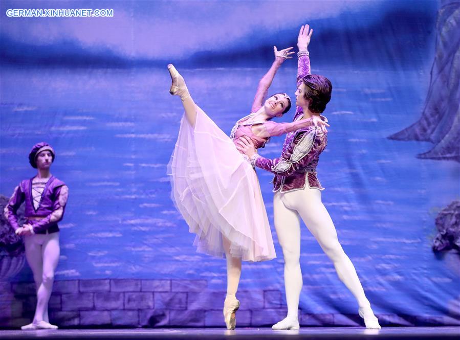 CHINA-BEIJING-RUSSIAN BALLET PERFORMANCE-"SWAN LAKE" (CN) 