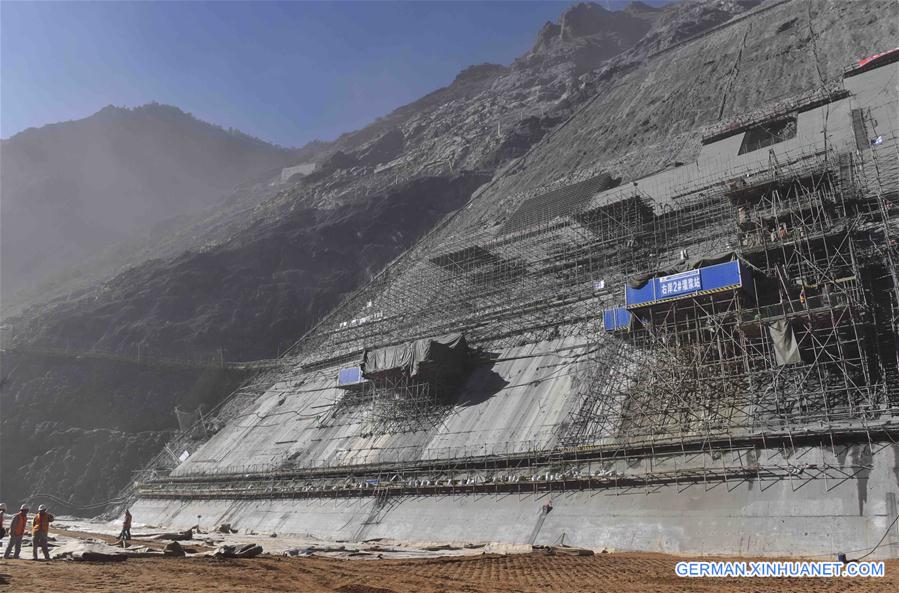 CHINA-SICHUAN-LIANGHEKOU DAM-CONSTRUCTION (CN)