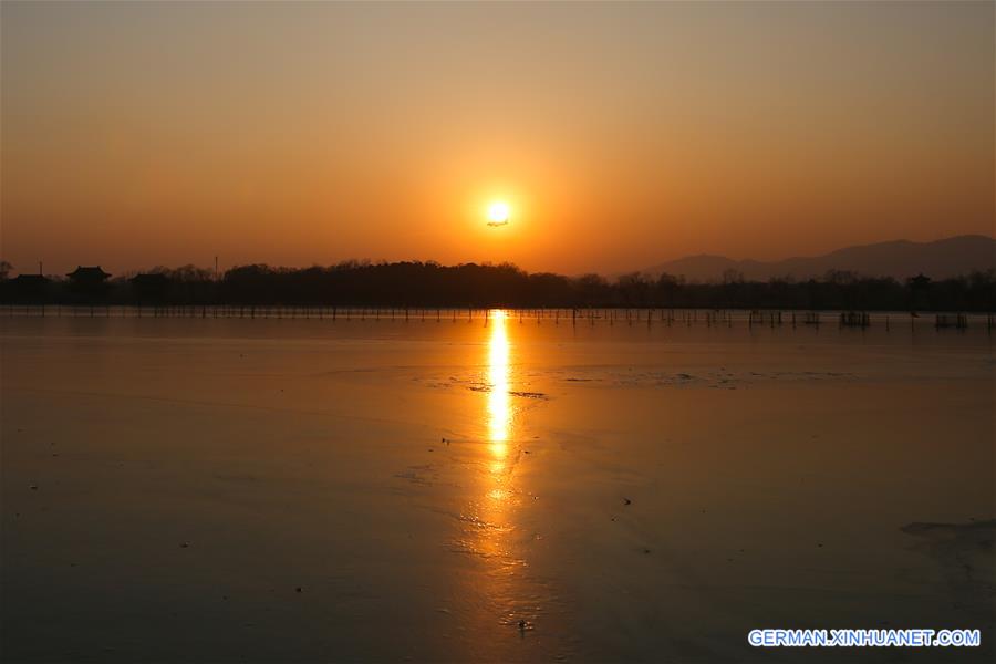 CHINA-BEIJING-SUMMER PALACE-SCENERY (CN)