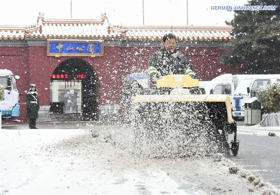 CHINA-BEIJING-SNOWFALL (CN) 