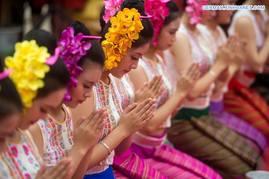 CHINA-YUNNAN-XISHUANGBANNA-WATER SPRINKLING FESTIVAL (CN)
