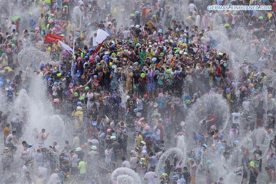 #CHINA-YUNNAN-XISHUANGBANNA-WATER SPRINKLING FESTIVAL (CN)